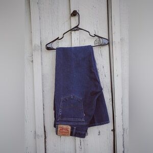 Levi's Dark Blue Straight Jeans